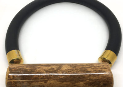 Collier en caoutchouc et bambou