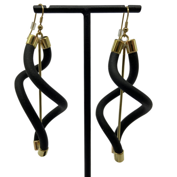 Boucles d'oreilles en laiton et caoutchouc