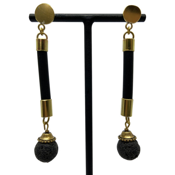Boucles d'oreilles fait main en caoutchouc et laiton